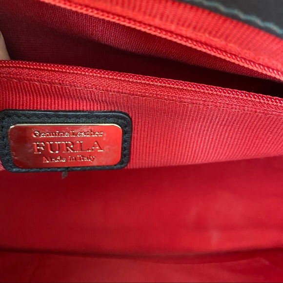 Furla Alice Medium Shoulder bag - Picture 5 of 5